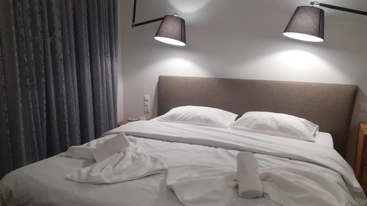 Giannis Apartment Galatas  ภายนอก รูปภาพ
