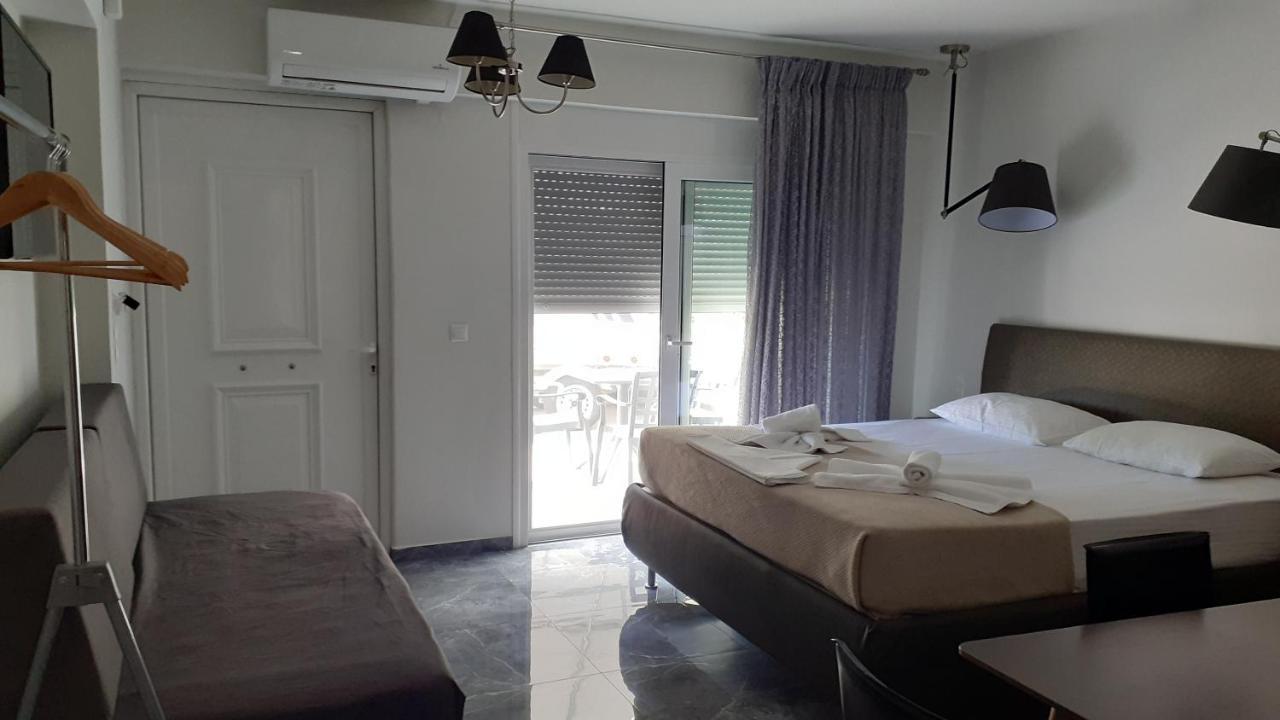 Giannis Apartment Galatas  ภายนอก รูปภาพ