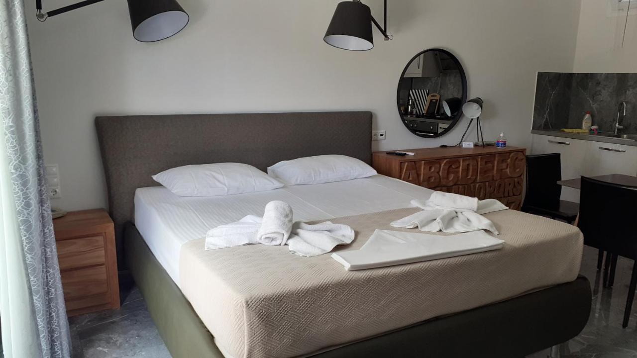 Giannis Apartment Galatas  ภายนอก รูปภาพ